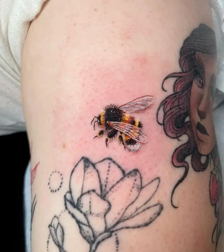 Bee Tattoo | Bee tattoo, Honeycomb tattoo, Black tattoos